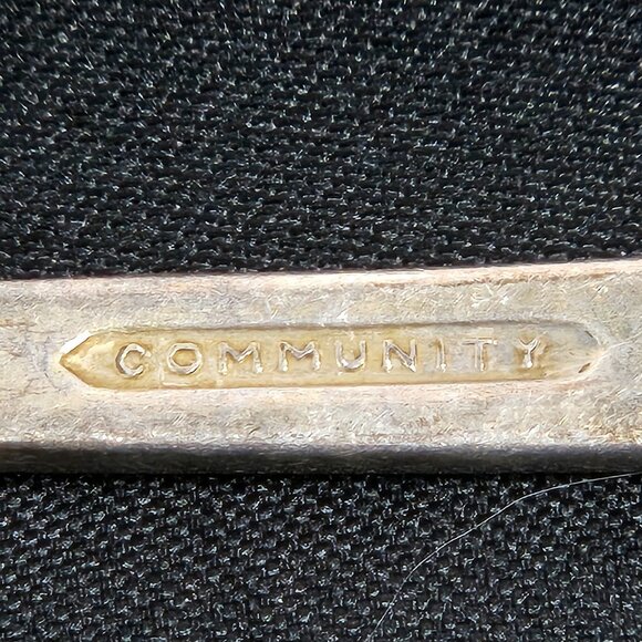 Vintage Oneida Community Plate Serving Spoons Coronation Pattern Set of 4 - Picture 3 of 11